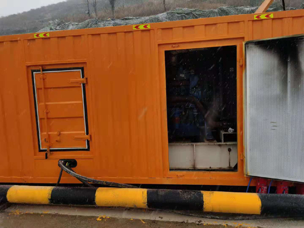 铁门关发电机出租 柴油发电机组电压低报警怎么办?