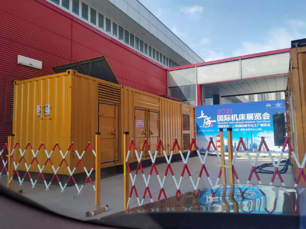 铁门关出租发电机-柴油发电机和汽油发电机哪个更好一些?