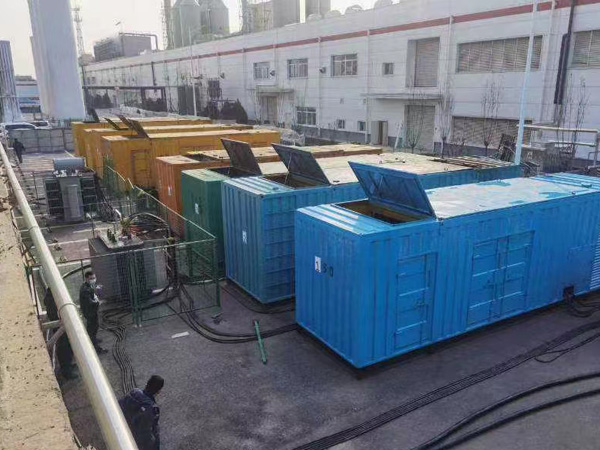 铁门关380V和690V电压的电缆线相同吗?